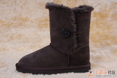 冬日御寒必備 UGG雪地靴 5803款 腳底加毛加厚款現(xiàn)貨實拍